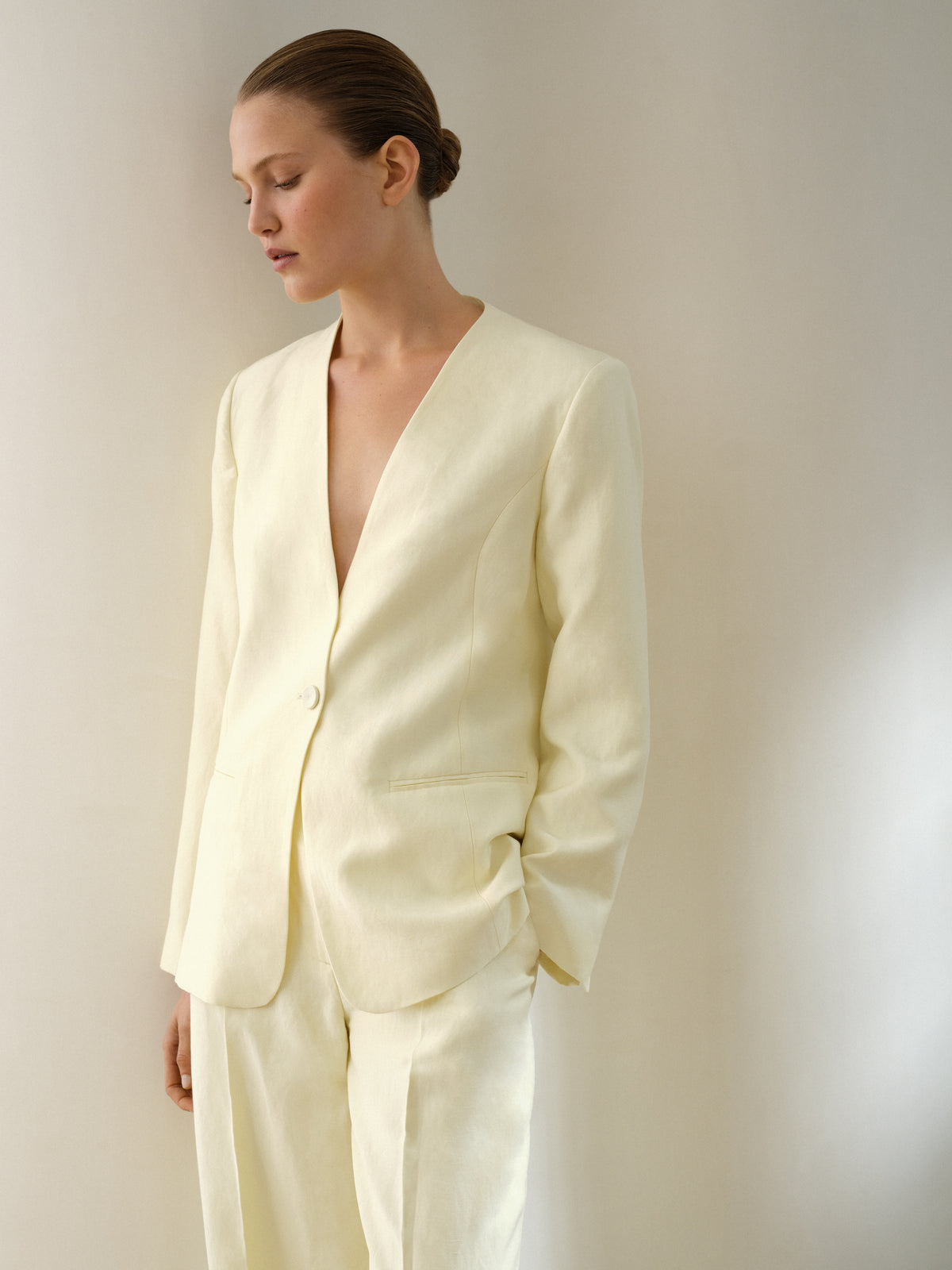 Look 8, alternate view