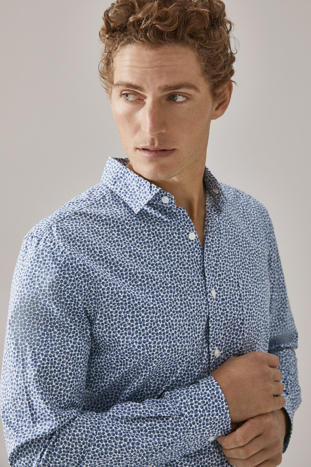 Tailored Compact Leaf Print Shirt