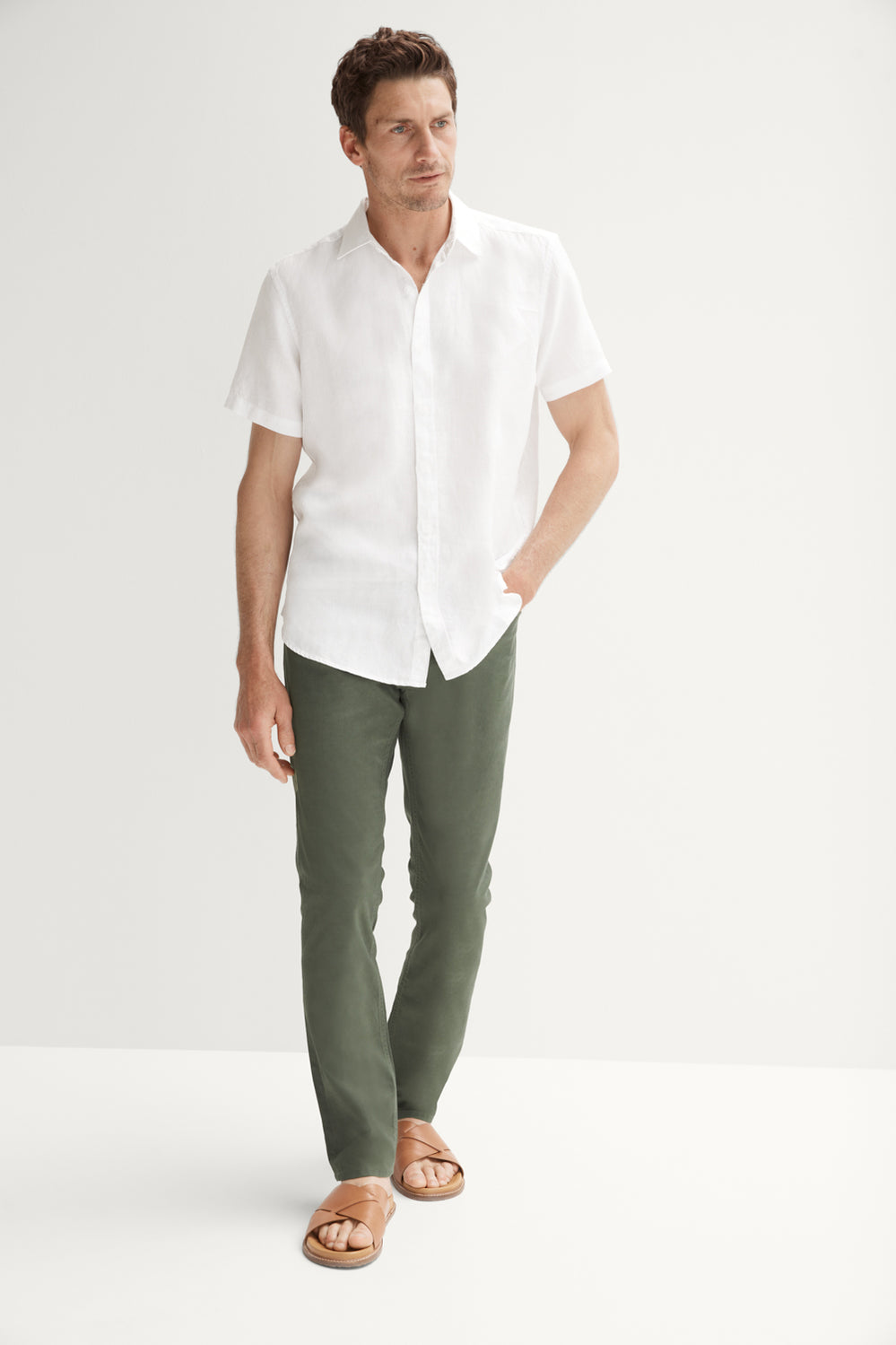 Tailored Fit Linen Short Sleeve Shirt