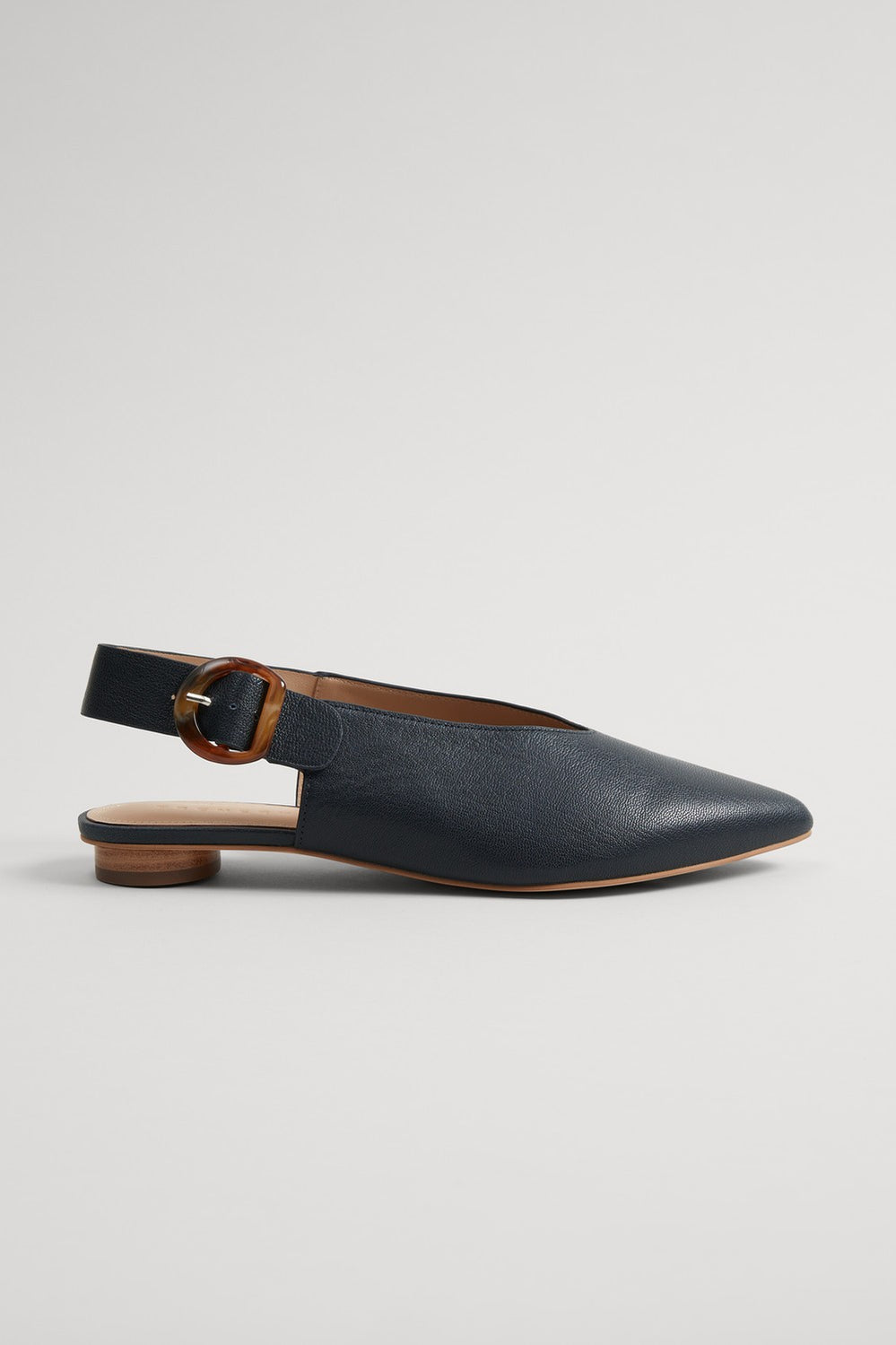 Naomi Flat