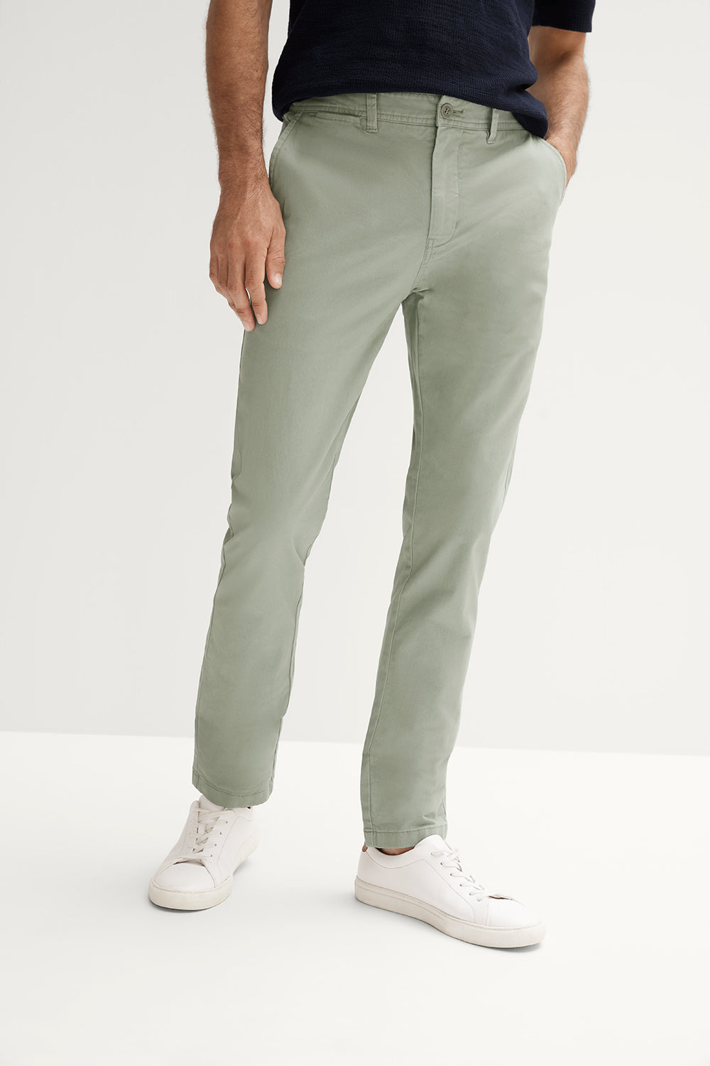 Slim Chino Pant