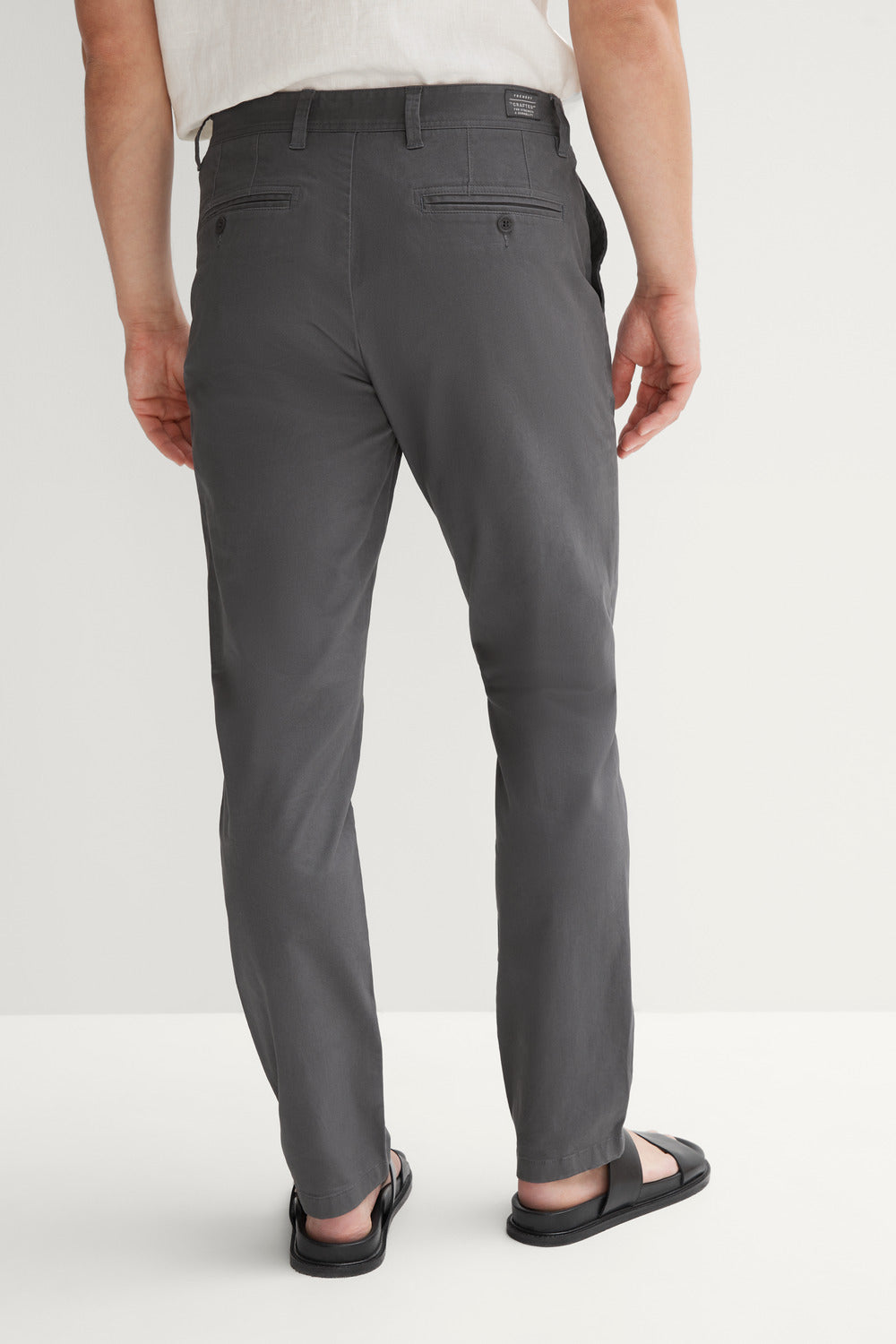 Slim Chino Pant