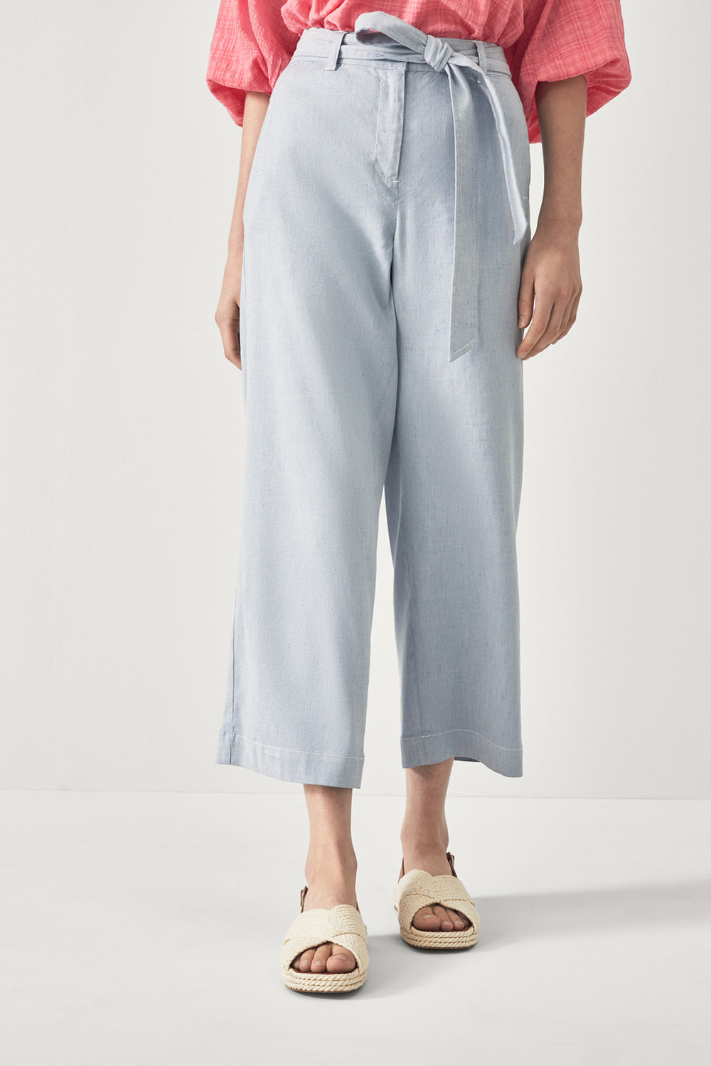 Stretch Linen Cropped Belted Pant