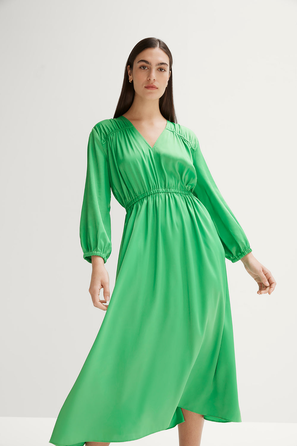 Gather Detail V Neck Dress