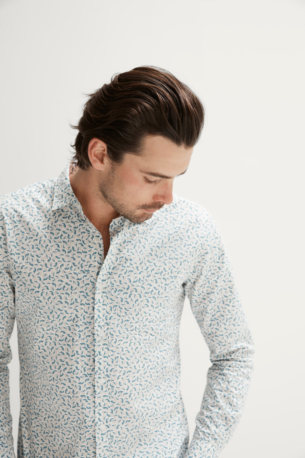 Tailored Fit Tumble Foliage Print Shirt
