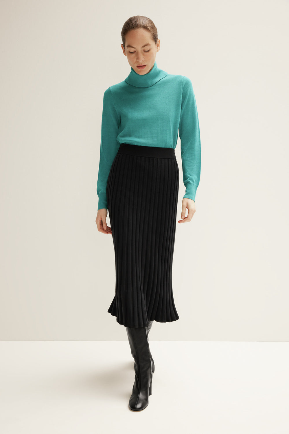 Merino Roll Neck