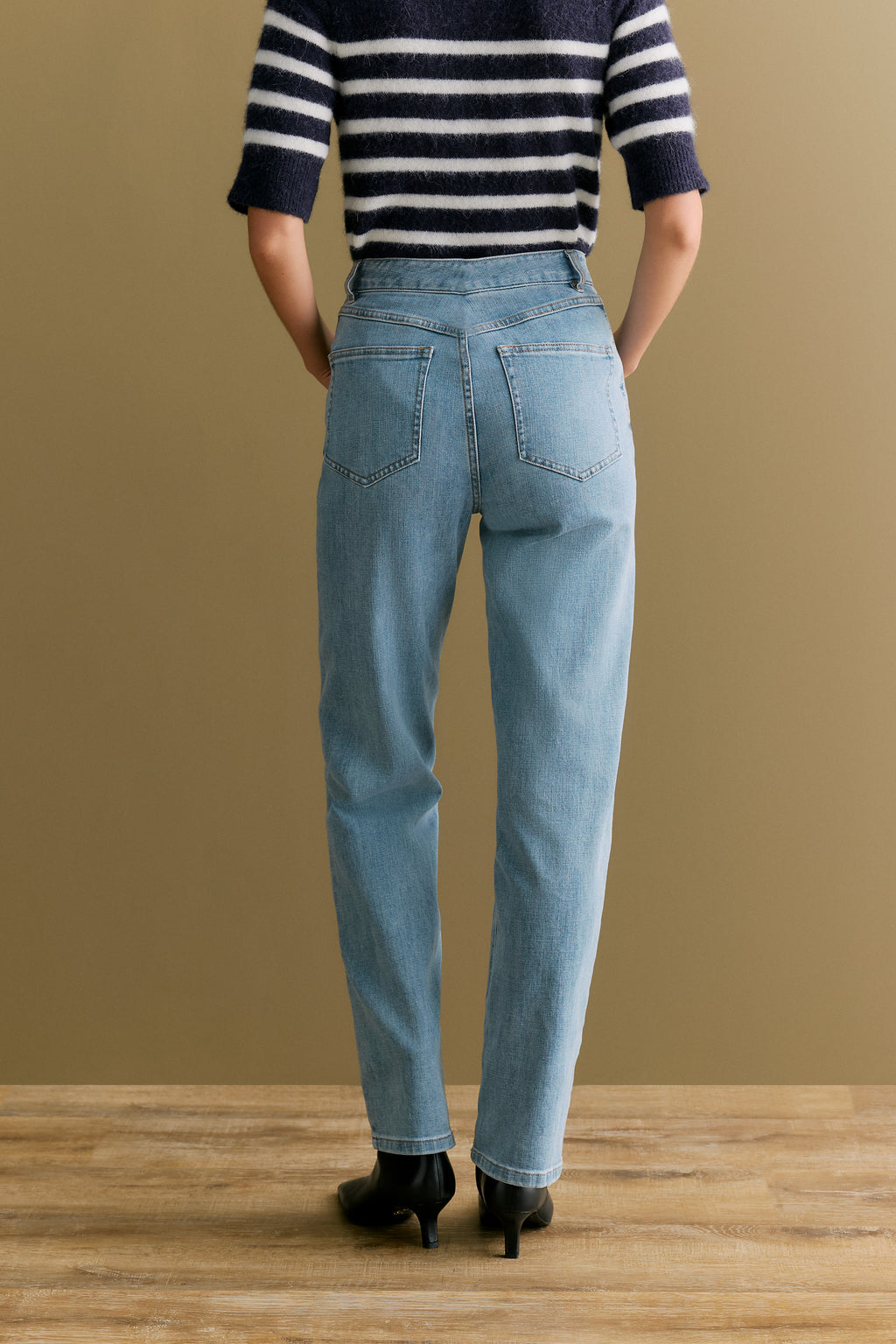 High Rise Straight Leg Jean