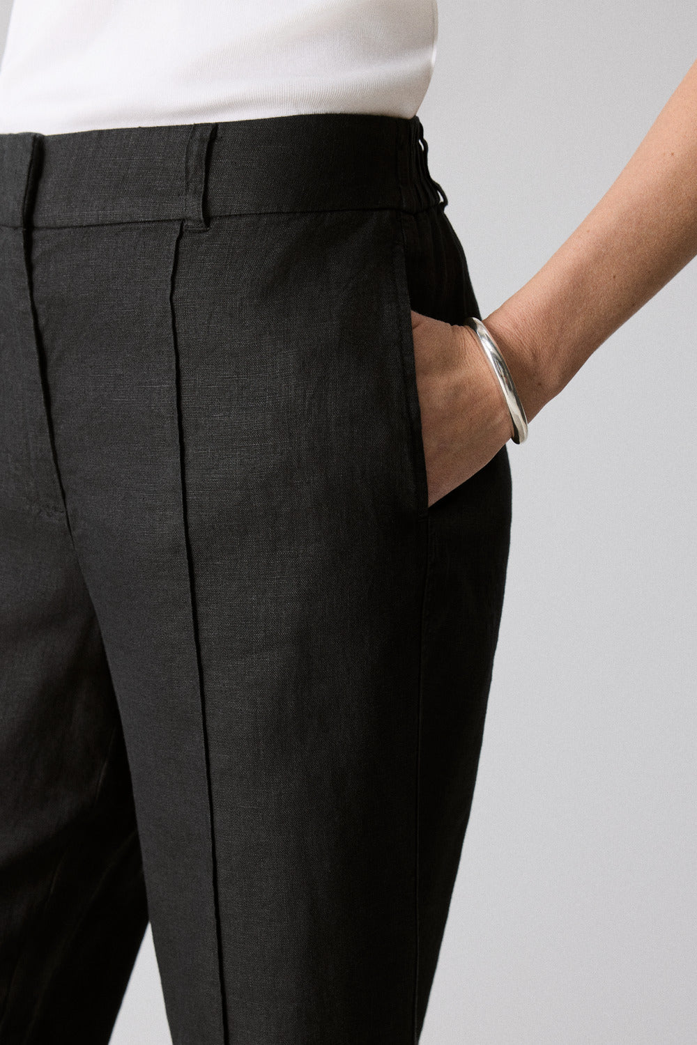 Linen Pintuck Detail Wide Leg Pant