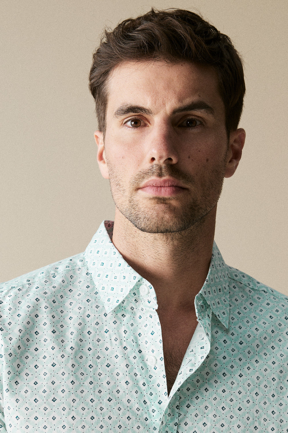 Regular Fit Etched Geo Print Short Sleeve Shirt