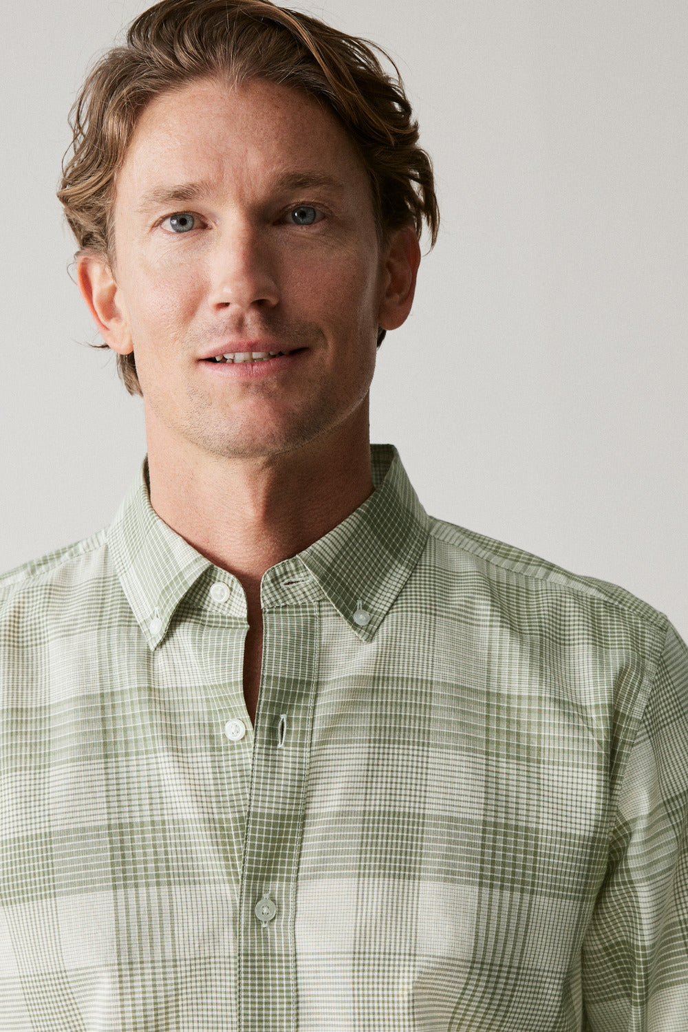 Tailored Fit Linear Plaid Shirt