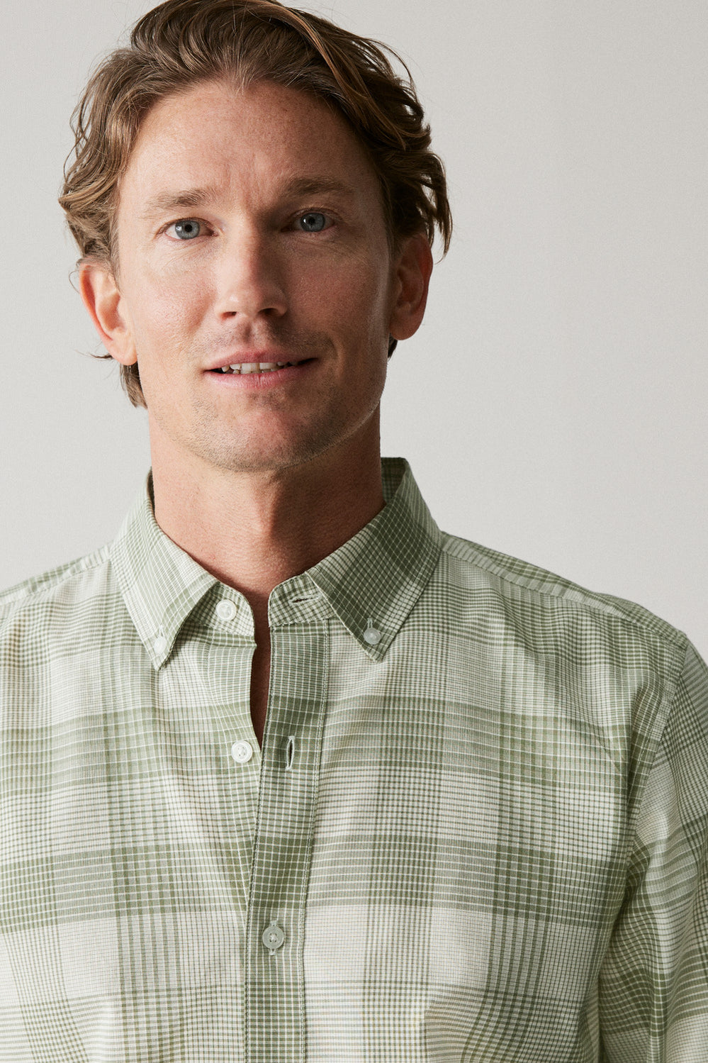 Tailored Fit Linear Plaid Shirt