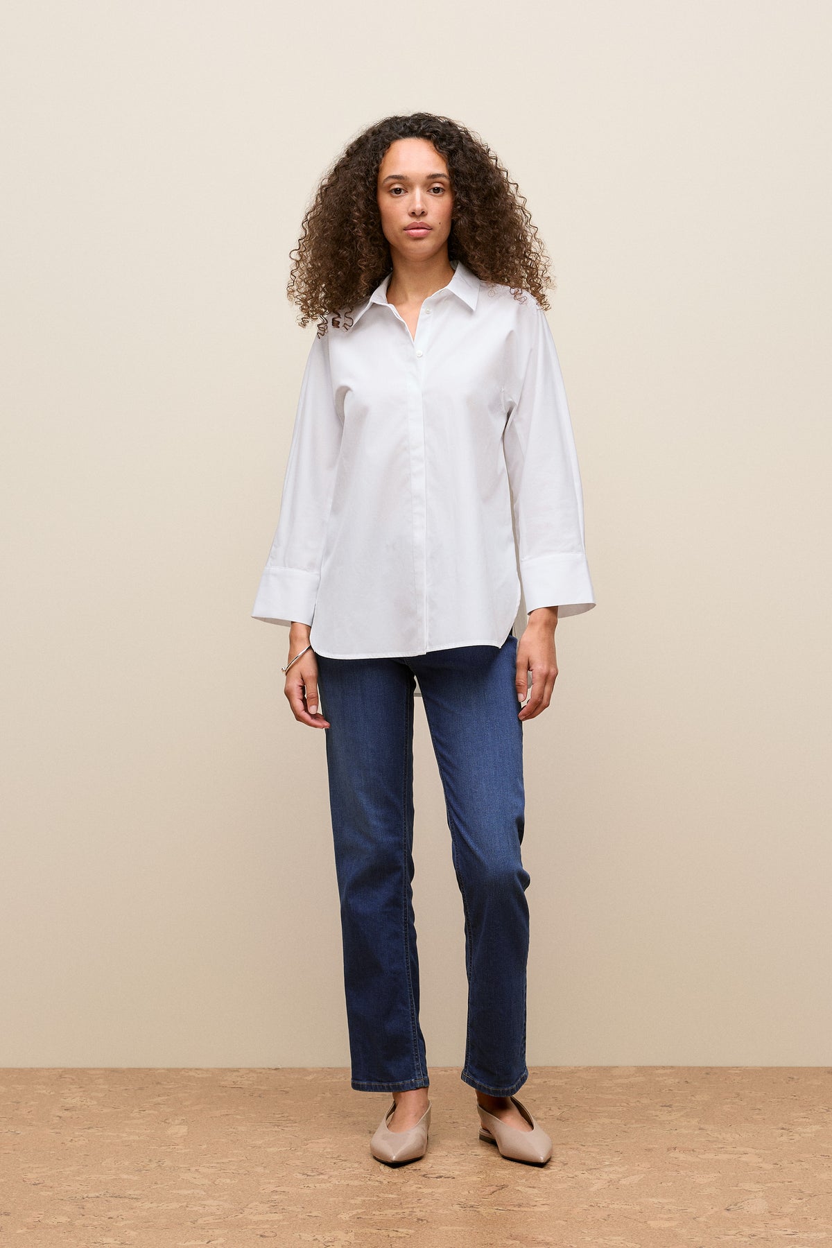 Mid Rise Straight Leg Jean