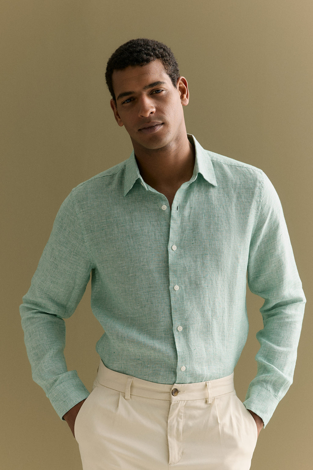 Tailored Fit Basketweave Linen Shirt