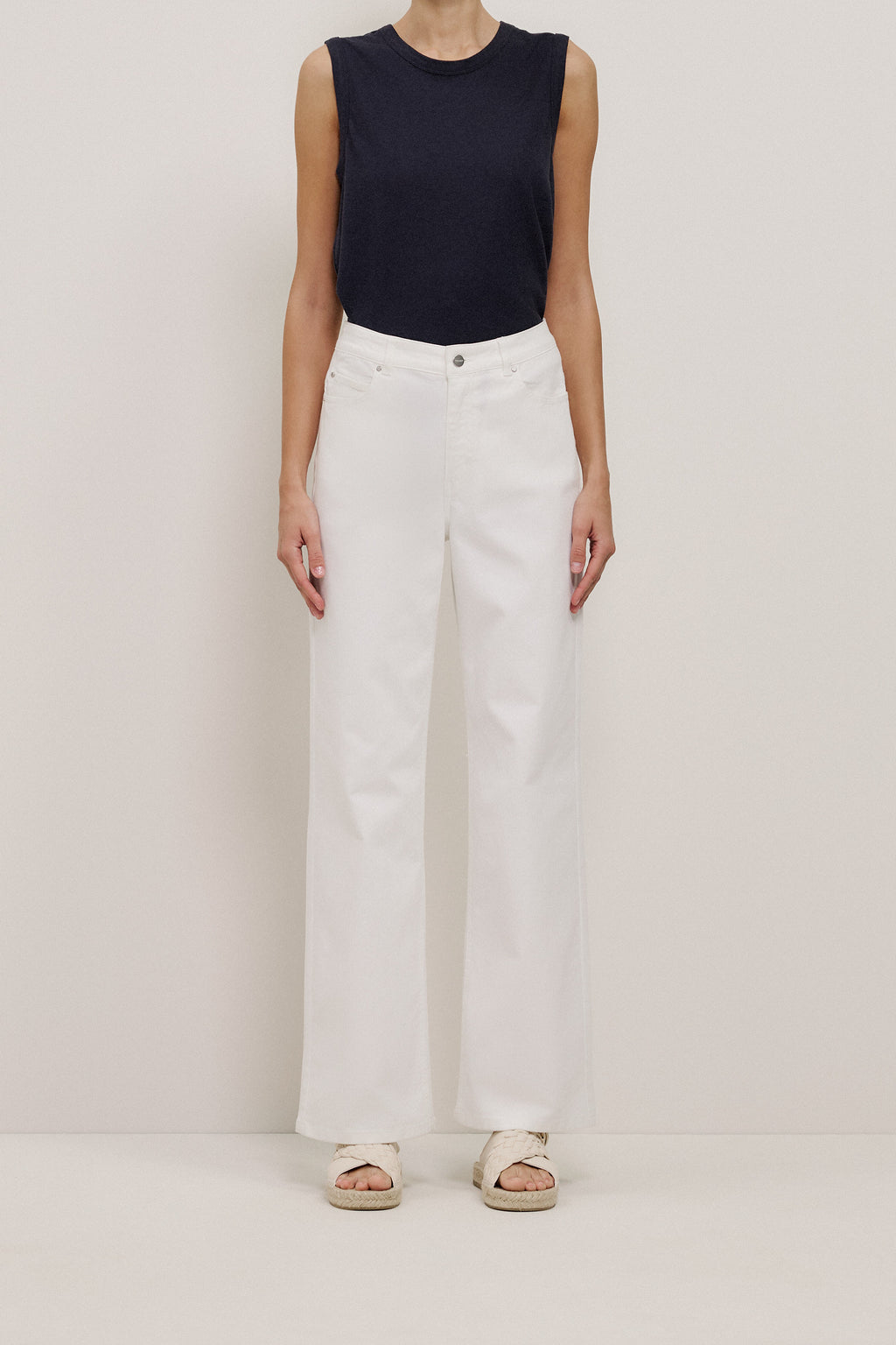 Cotton Blend Wide Leg Jean