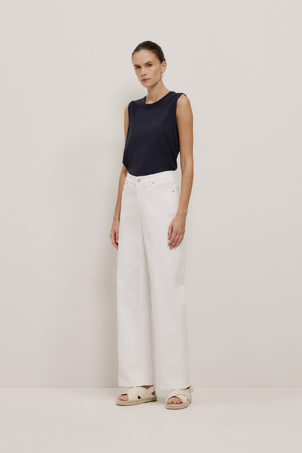 Cotton Blend Wide Leg Jean