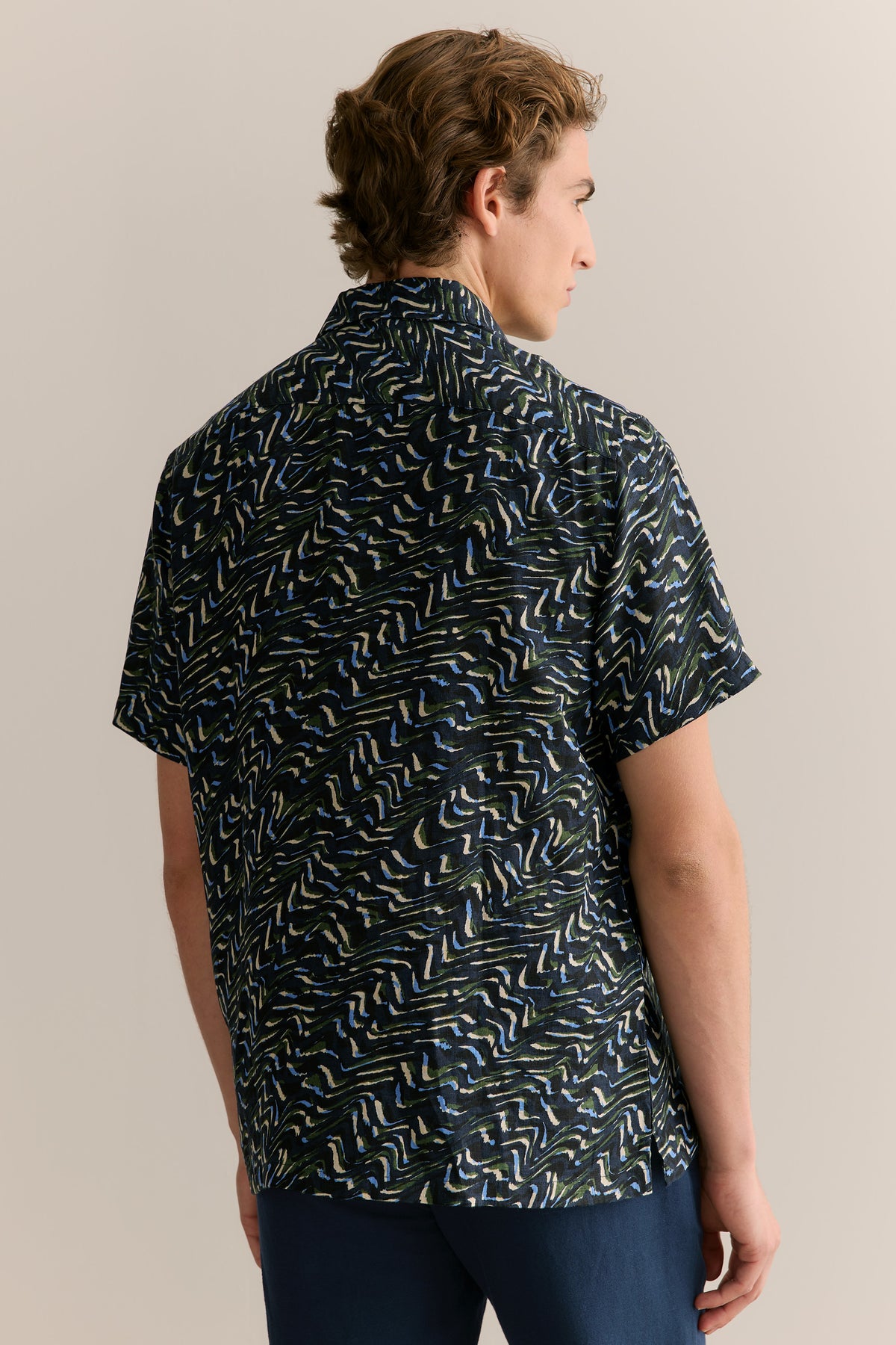 Regular Fit Linen Wave Print Short Sleeve Shirt