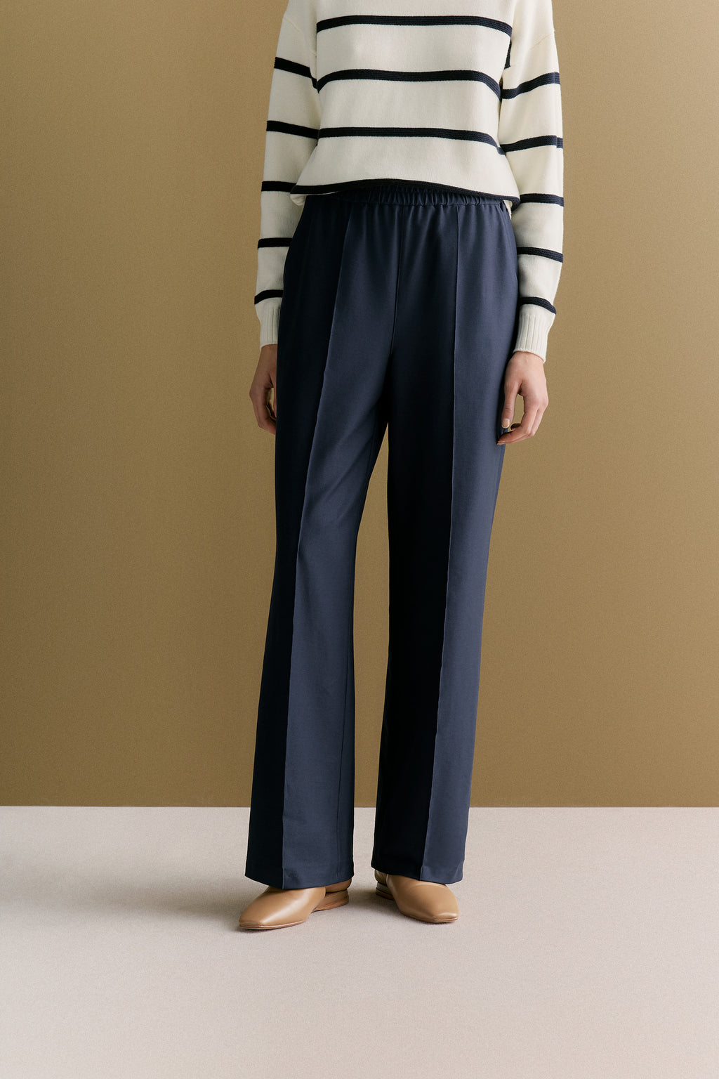 Pintucked Pull On Pant