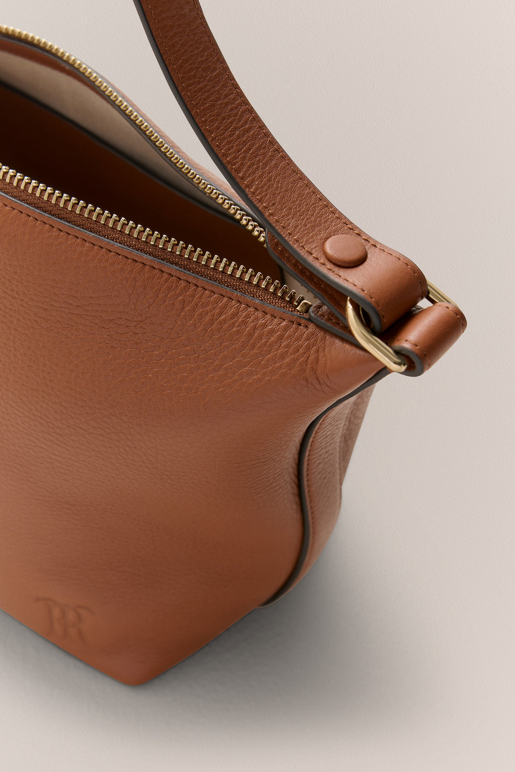 Carnarvon Crossbody Bag