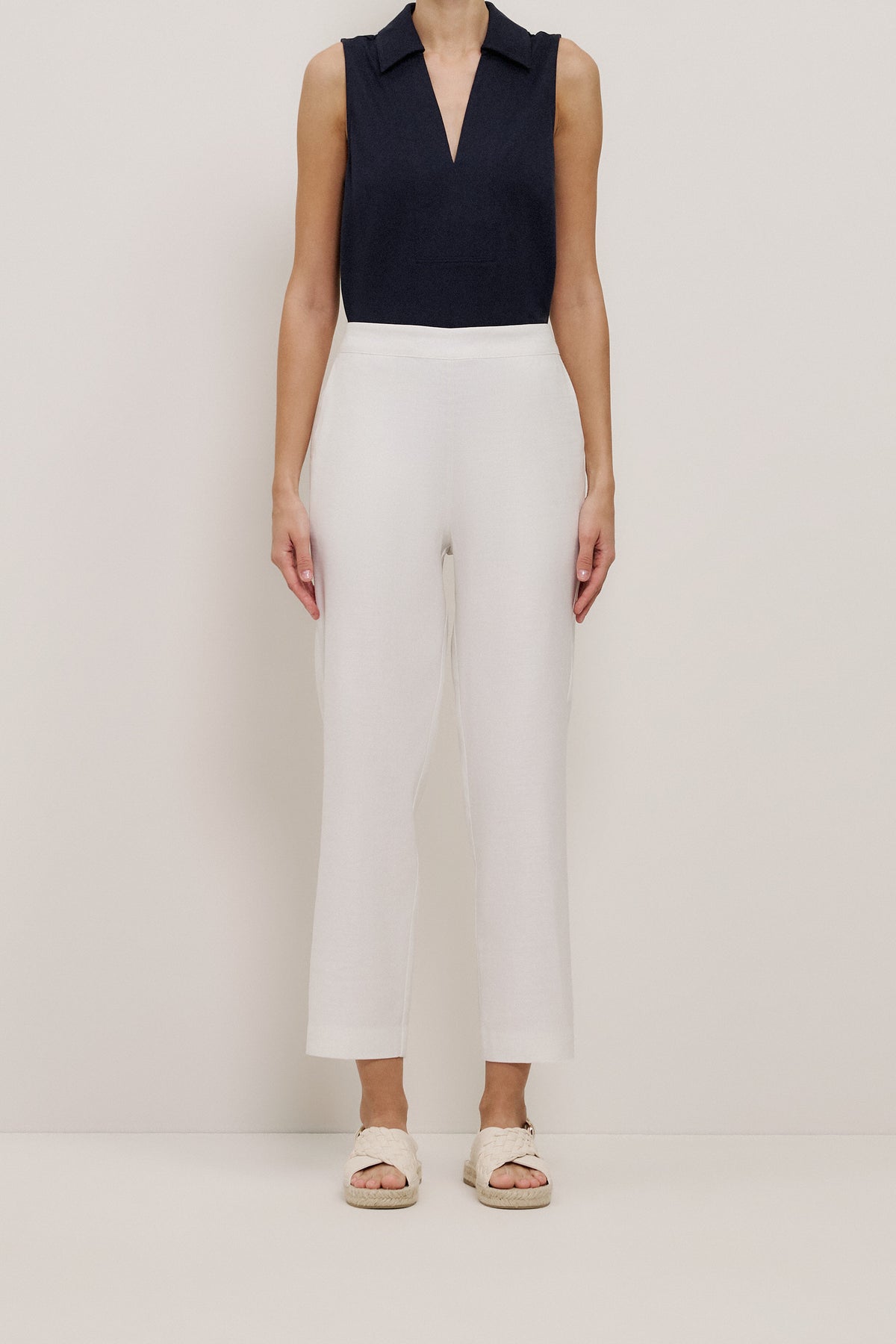 Stretch Linen Blend Pull On Pant
