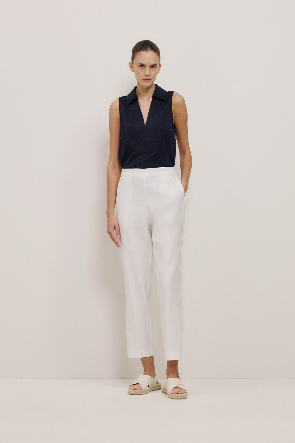 Stretch Linen Blend Pull On Pant