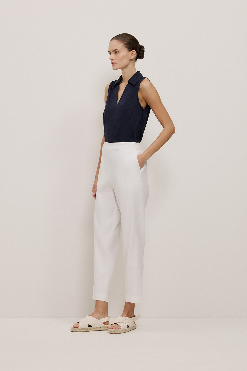 Stretch Linen Blend Pull On Pant
