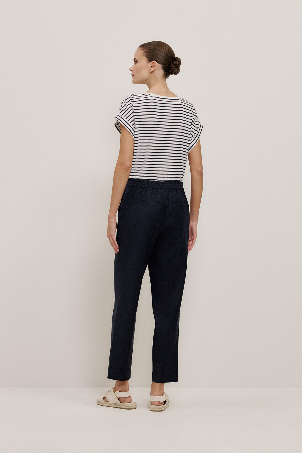 Stretch Linen Blend Pull On Pant