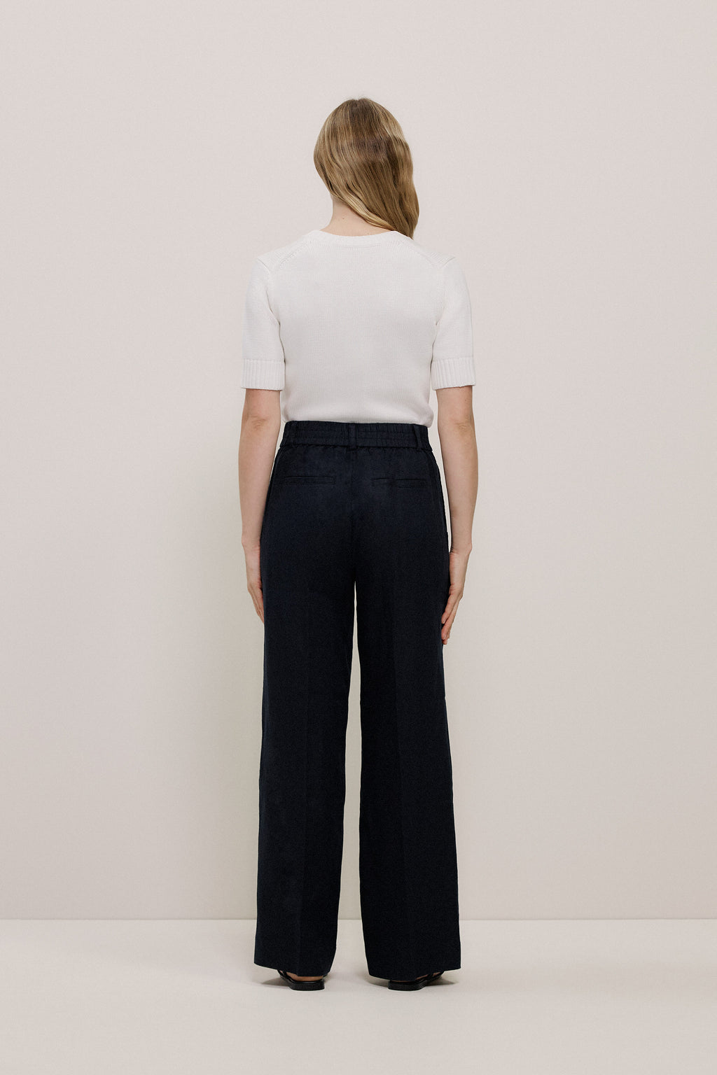 Linen Pintucked Pant