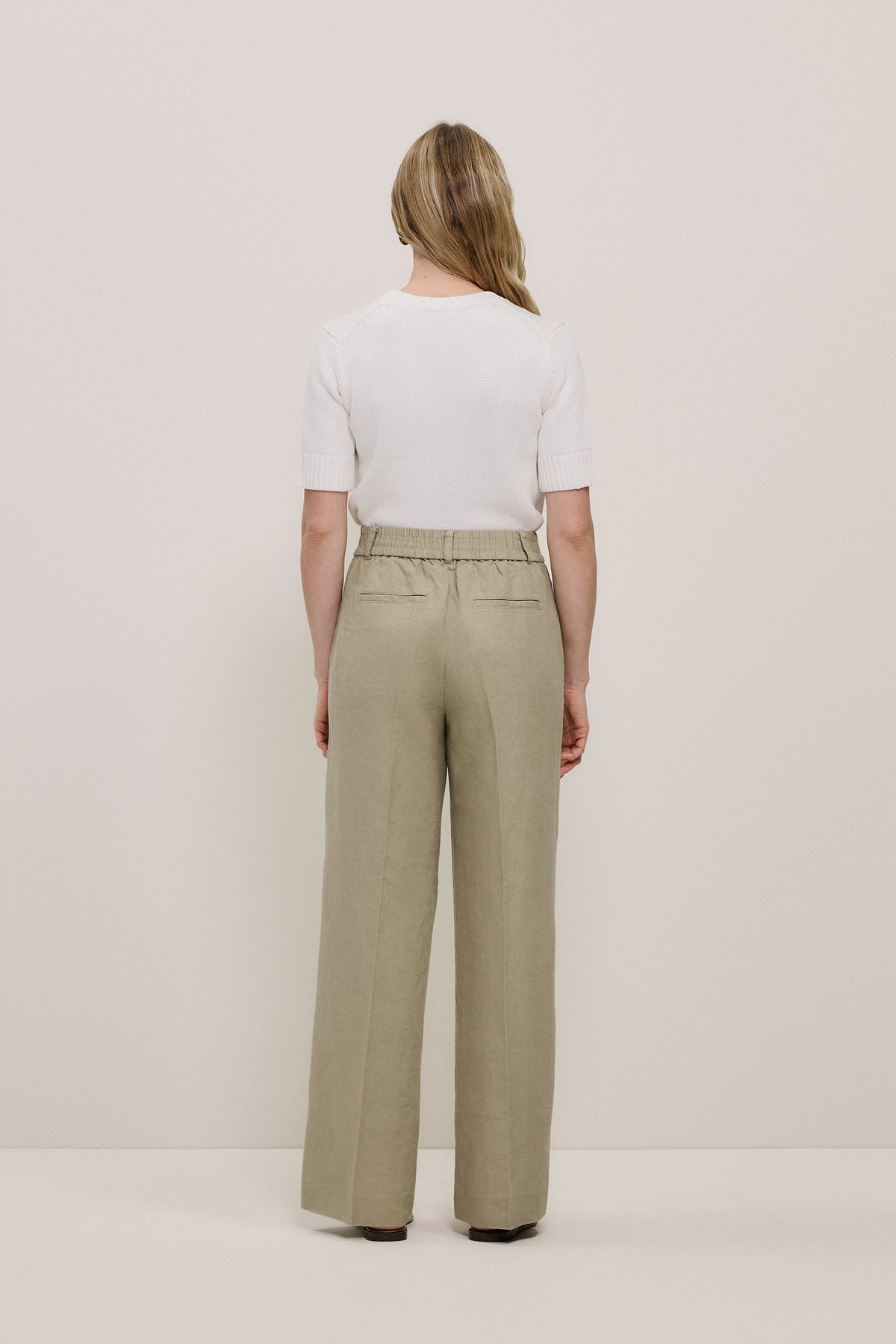 Linen Pintucked Pant