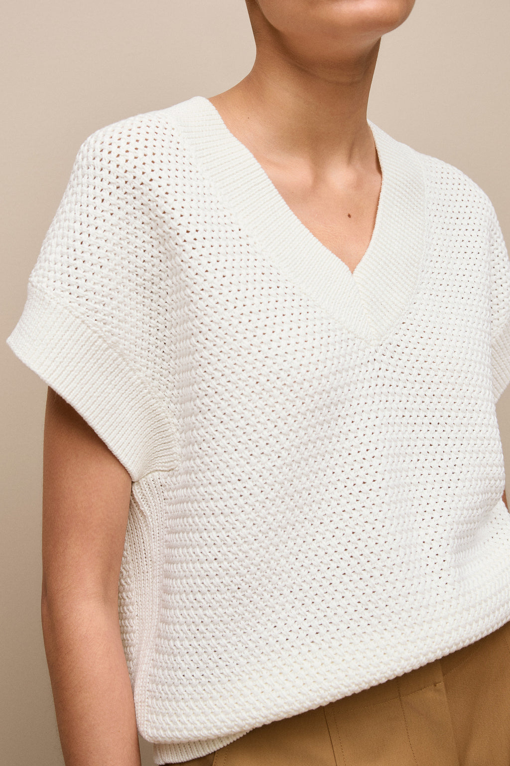 Mercerised Cotton Basketweave Knit Vest