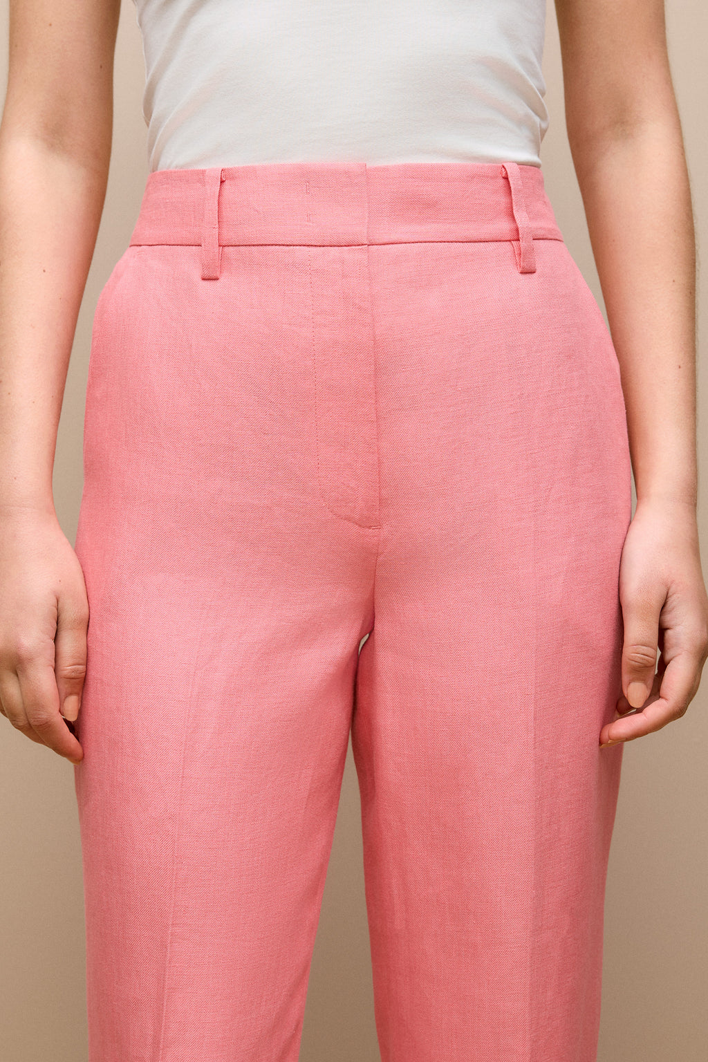 Linen Tapered Leg Pant