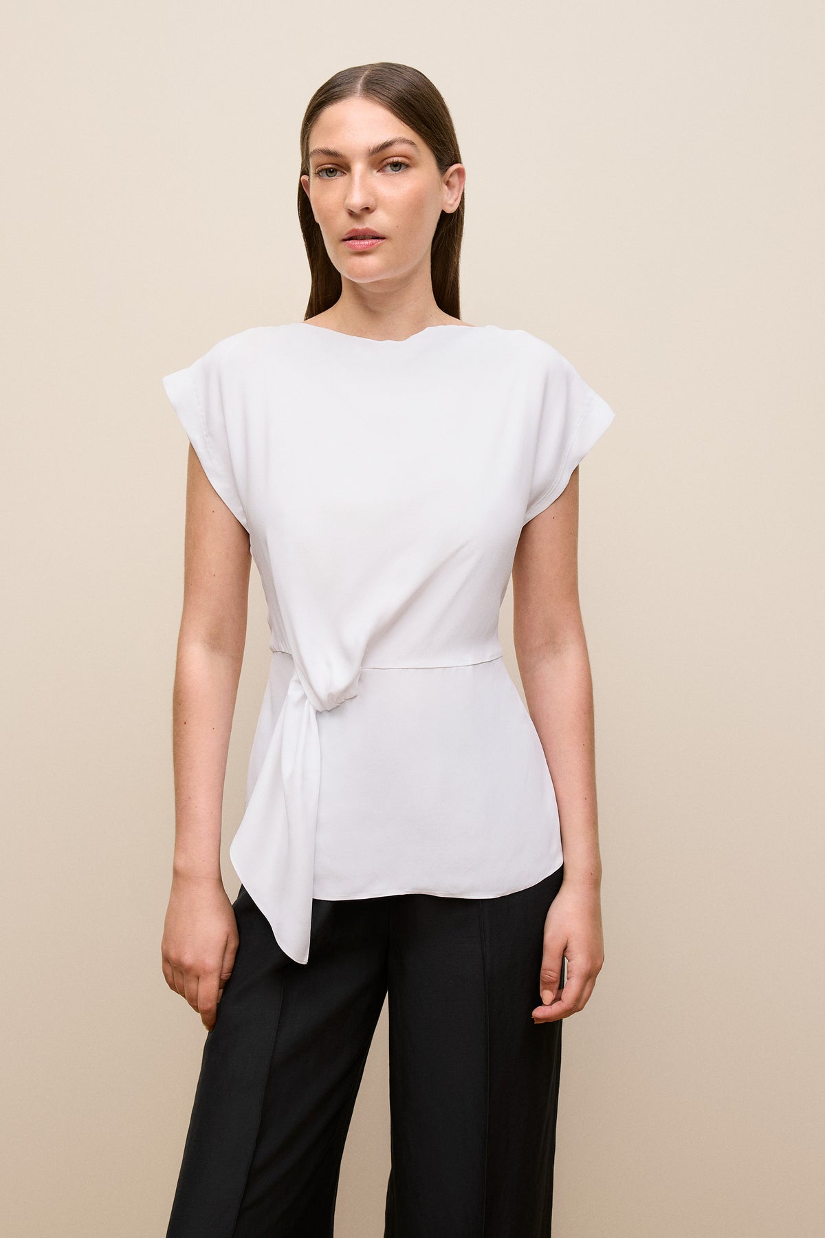 Twist Front Top