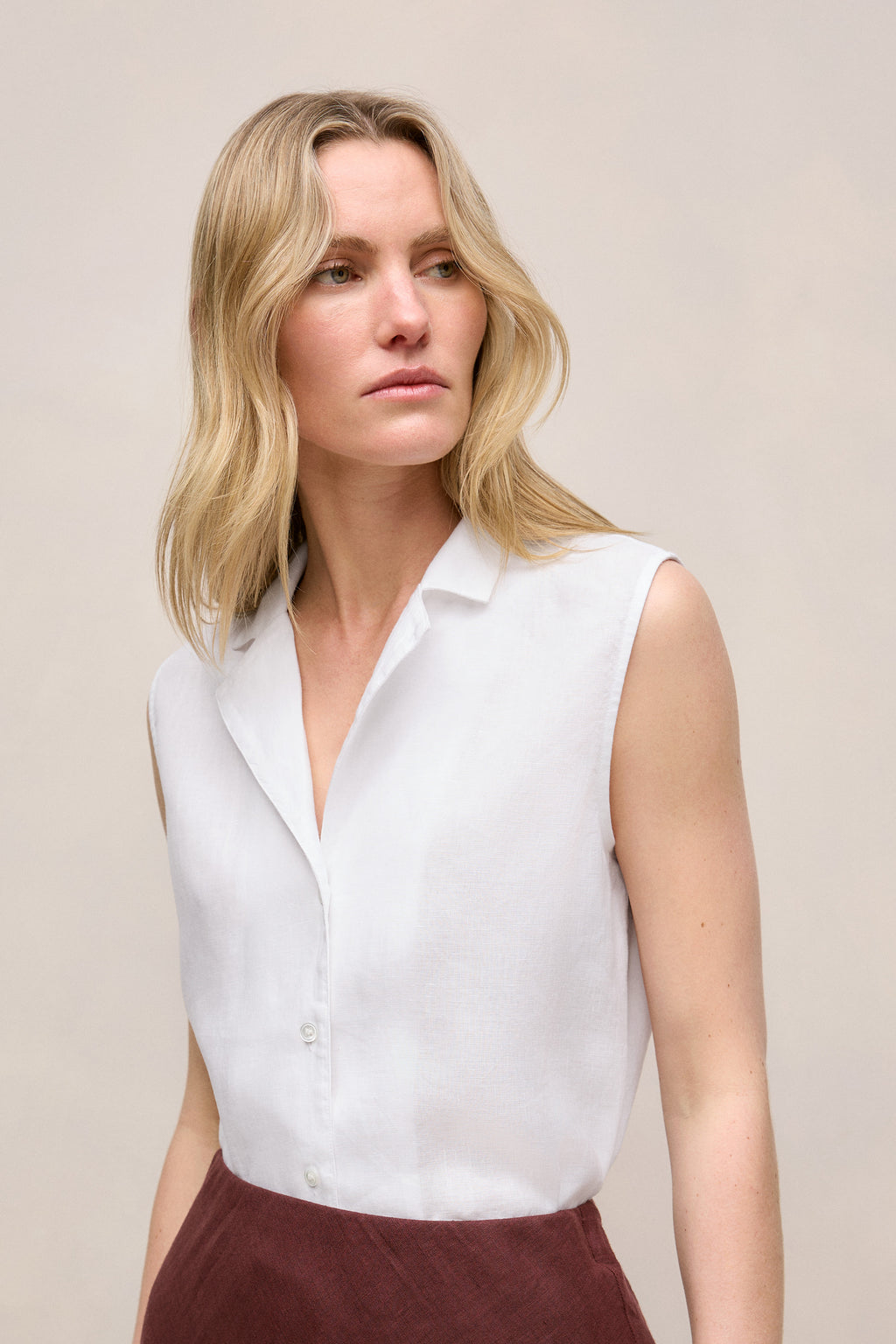 Linen Sleeveless Shirt