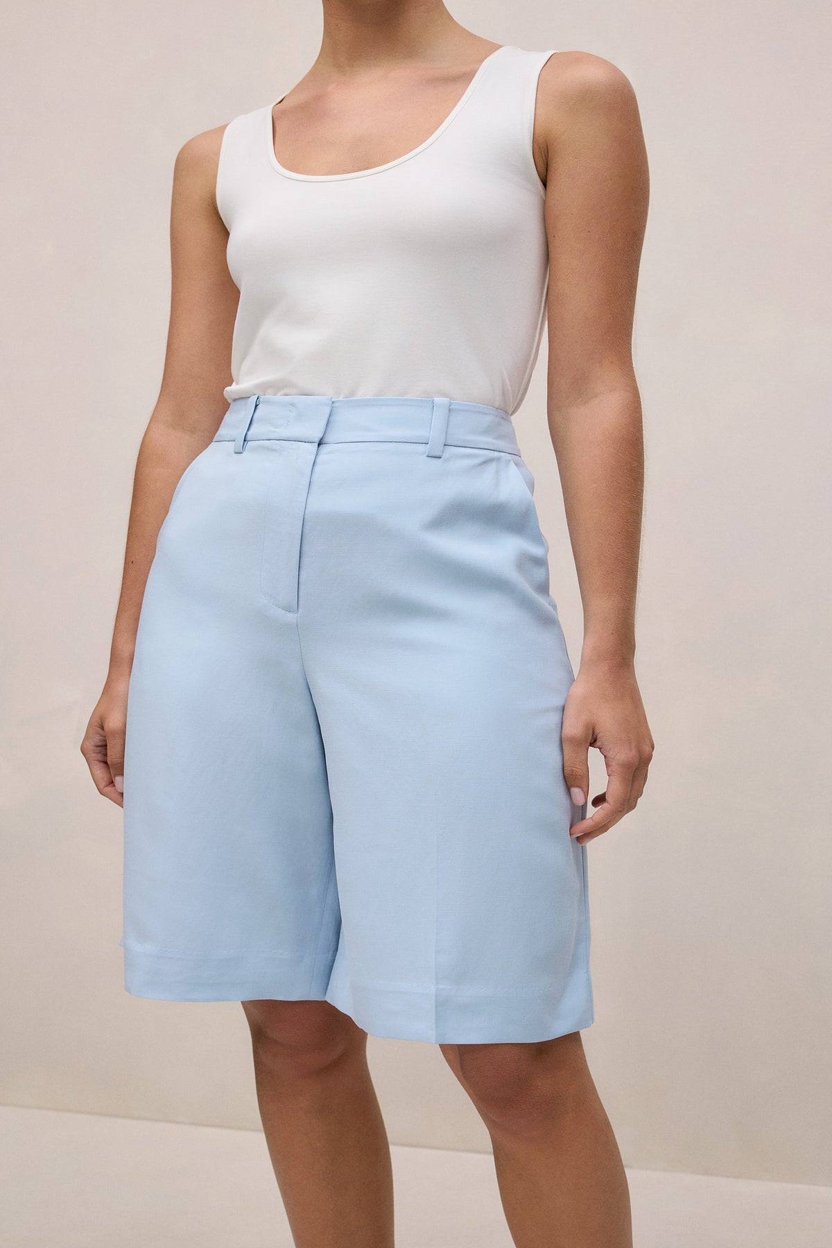 Soft Tailored Longline Short