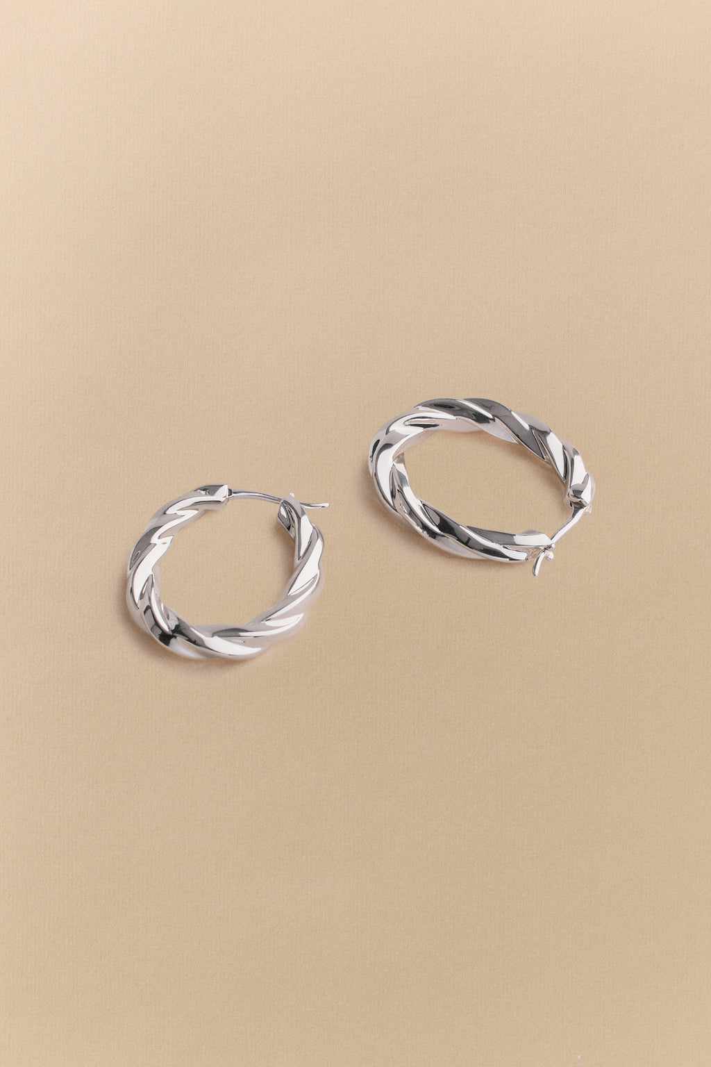 Era Twist Hoop Earrings