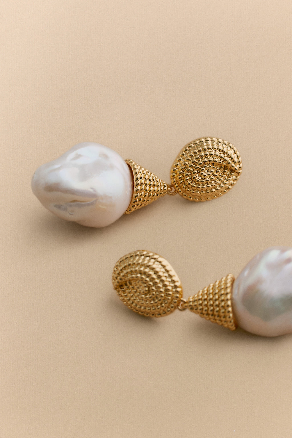 Eyre Pearl Drop Earrings