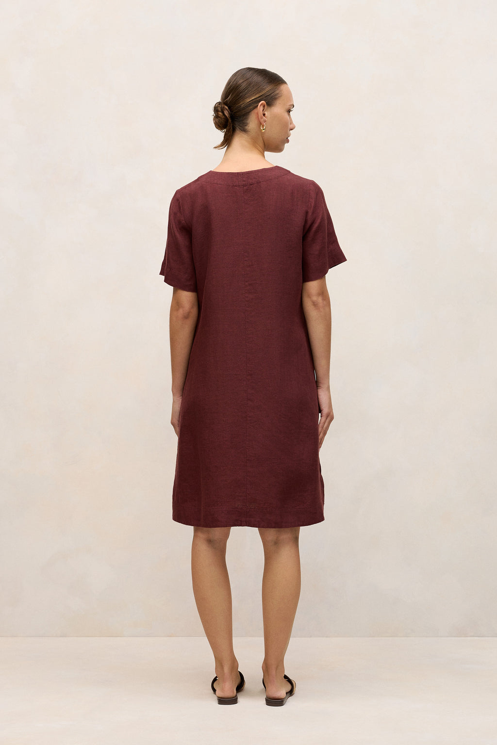 Delave Linen V Neck Popover Shift Dress