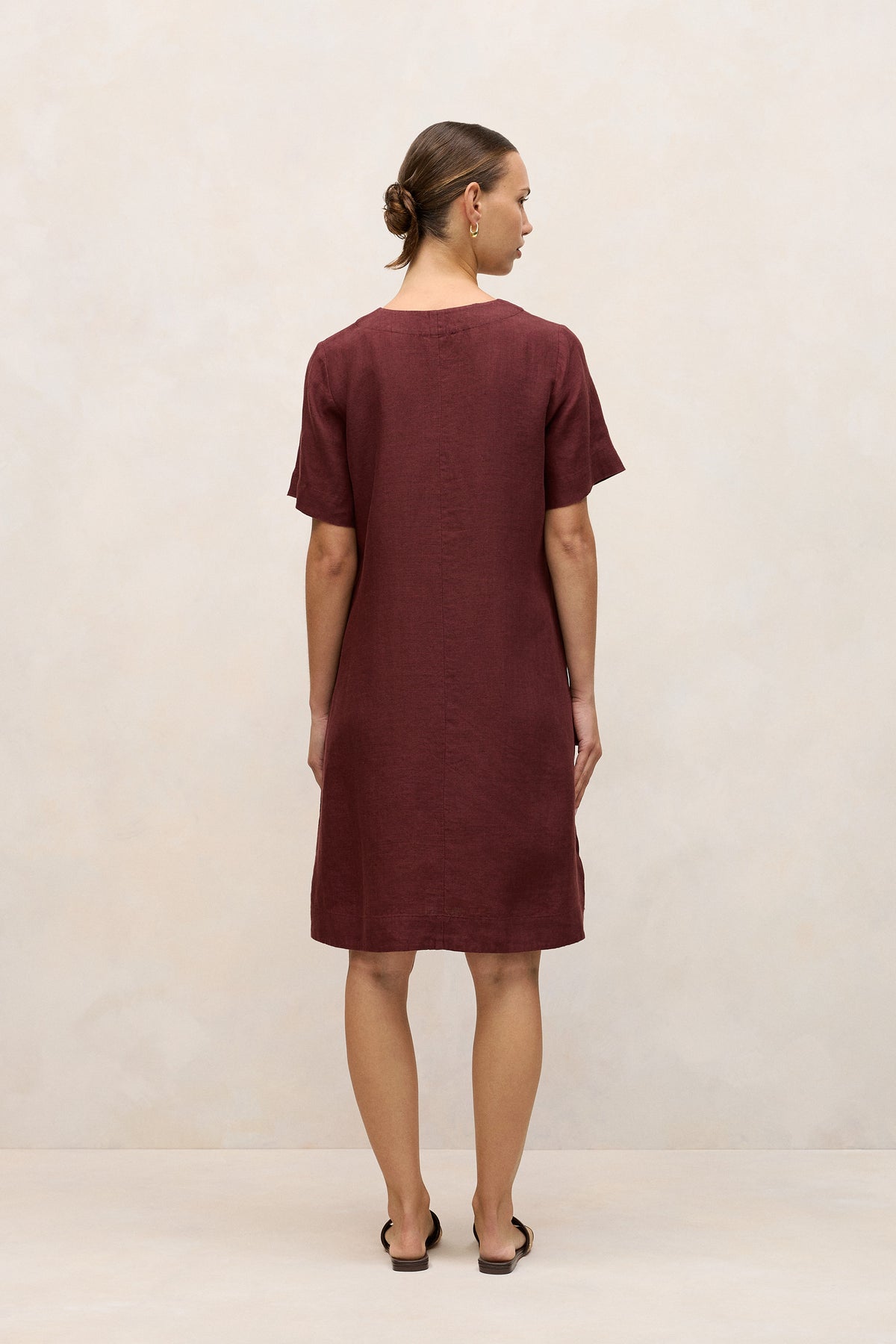 Delave Linen V Neck Popover Shift Dress