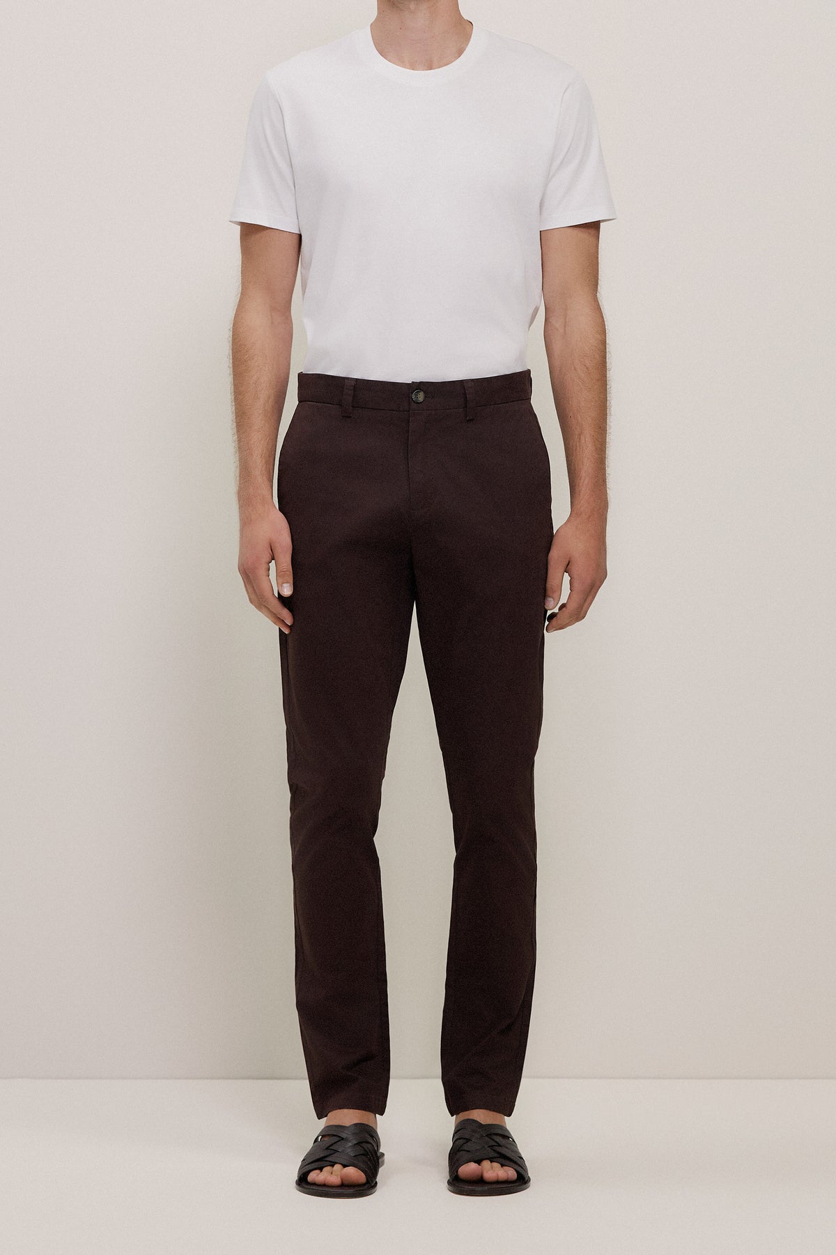 Slim Fit Chino
