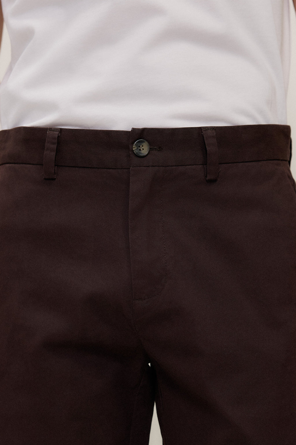 Slim Fit Chino
