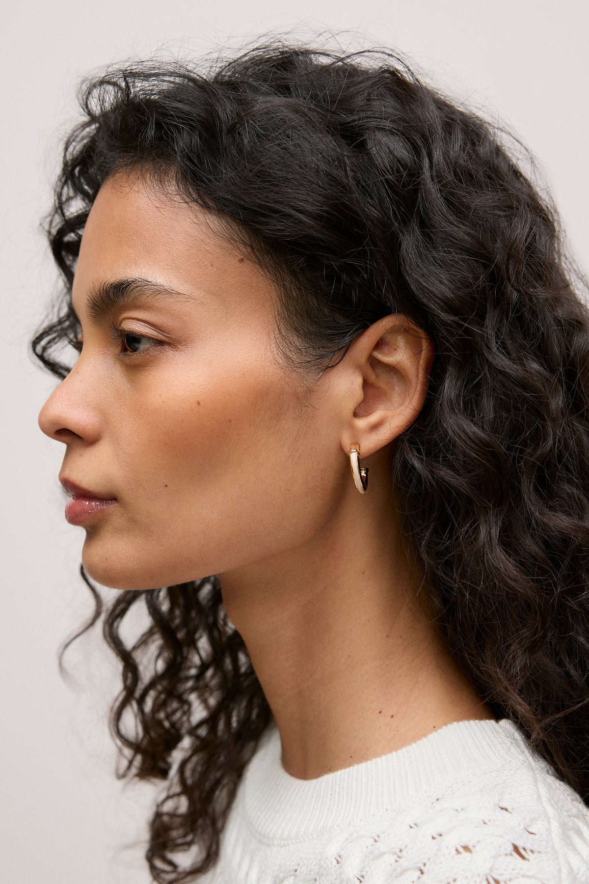 Lutra Hoop Earrings