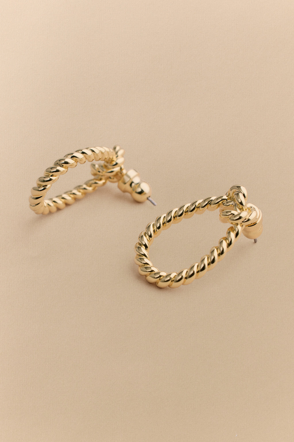 Dolina Drop Earrings