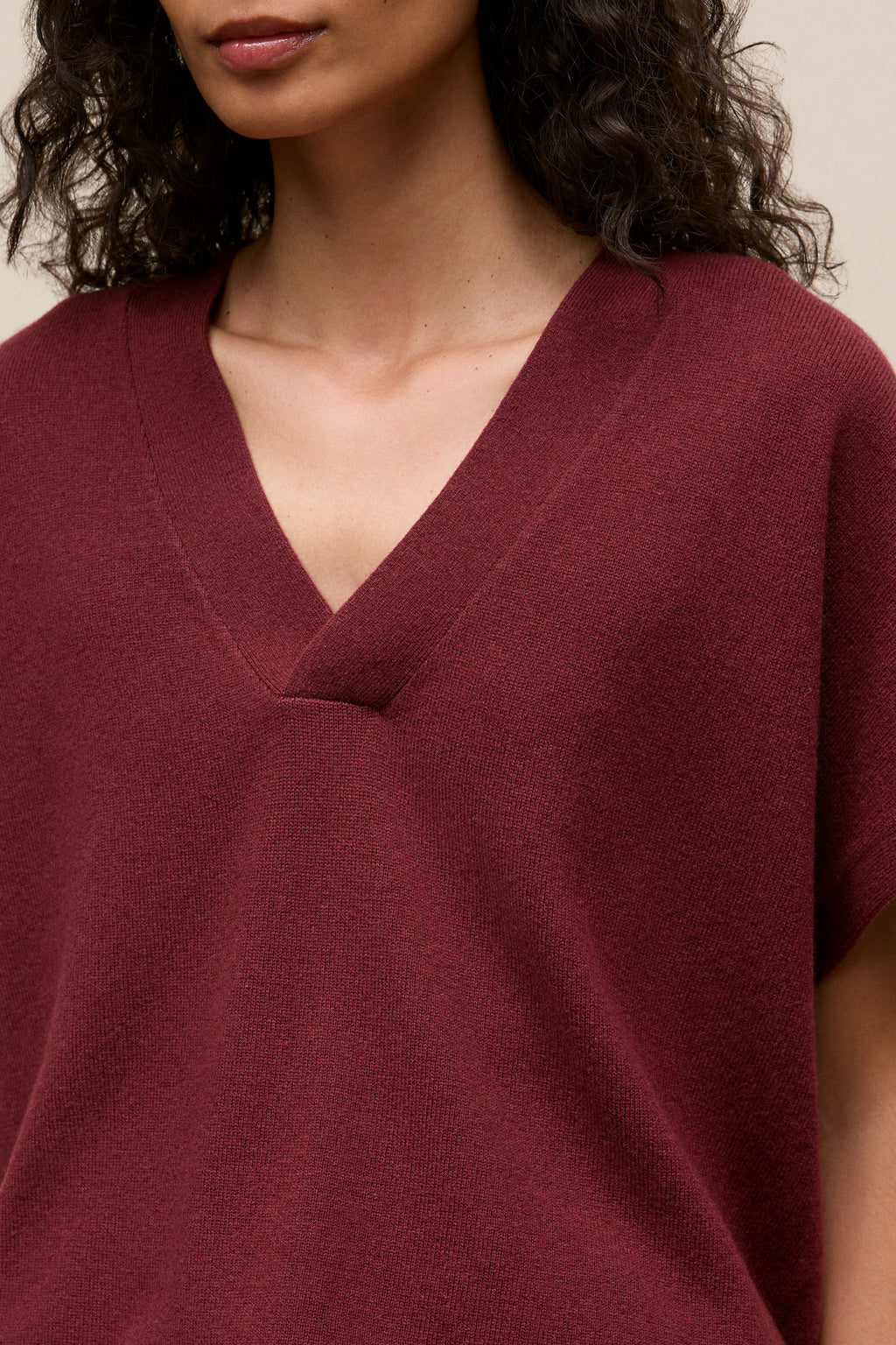 Merino Cashmere Relaxed V Neck Knit