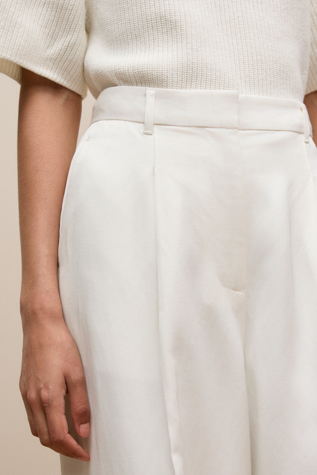 Tailored Wide Leg Pant