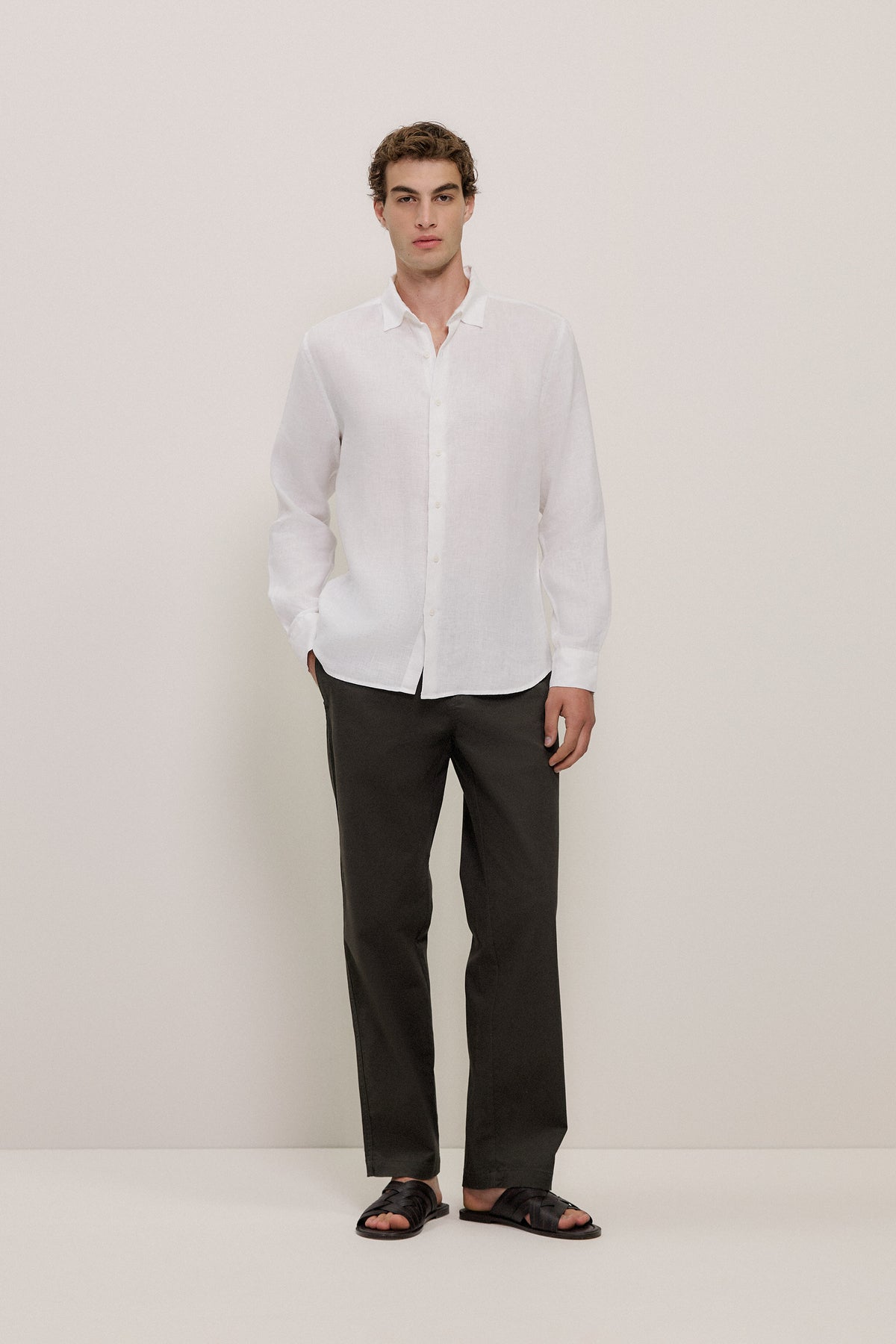 Tailored Fit Linen Long Sleeve Shirt
