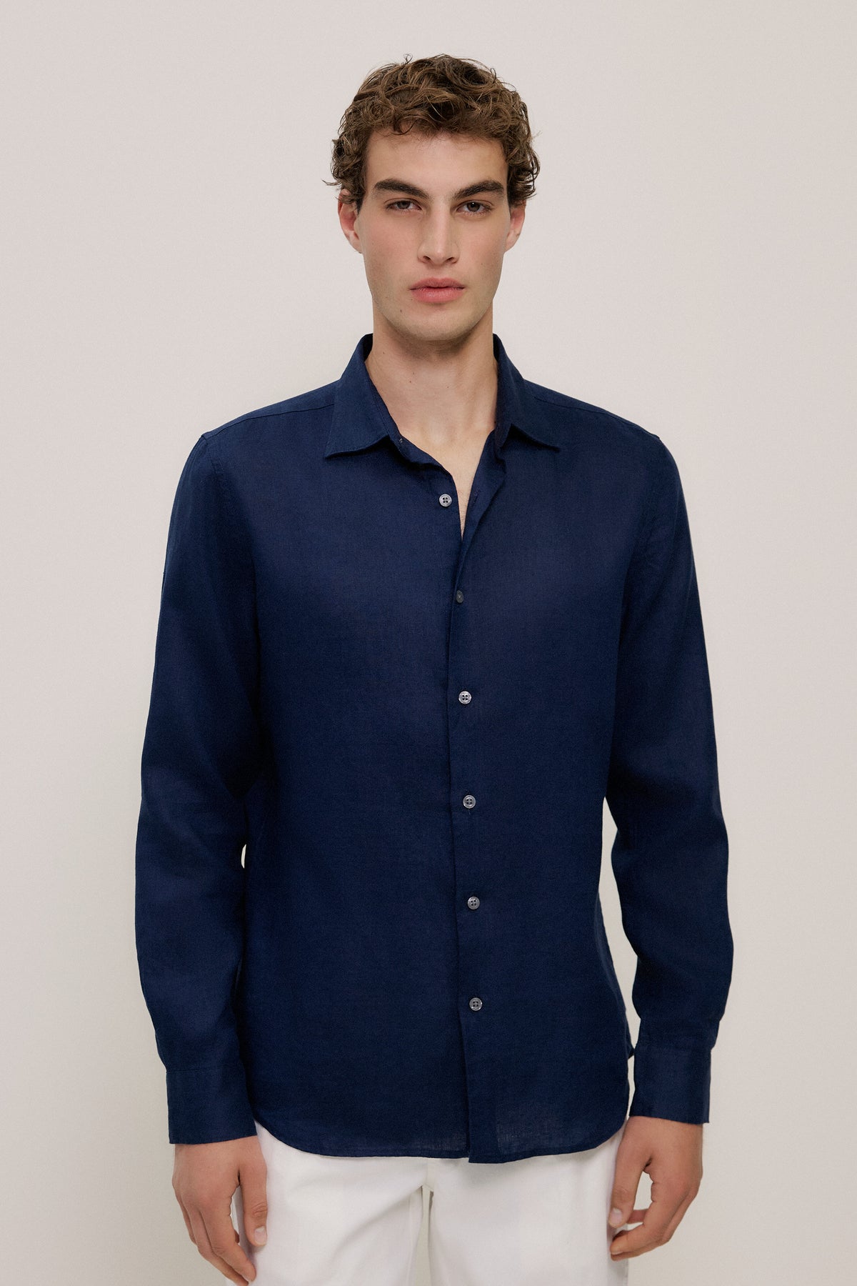 Tailored Fit Linen Long Sleeve Shirt