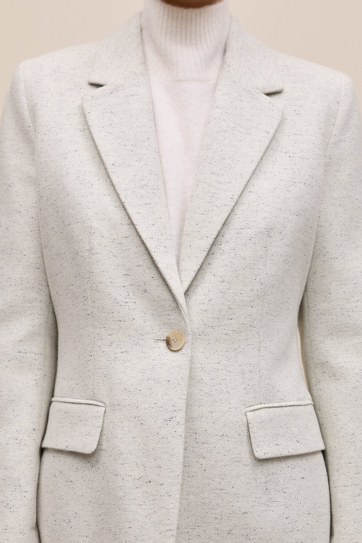 Italian Wool Blend Single Breasted Blazer
