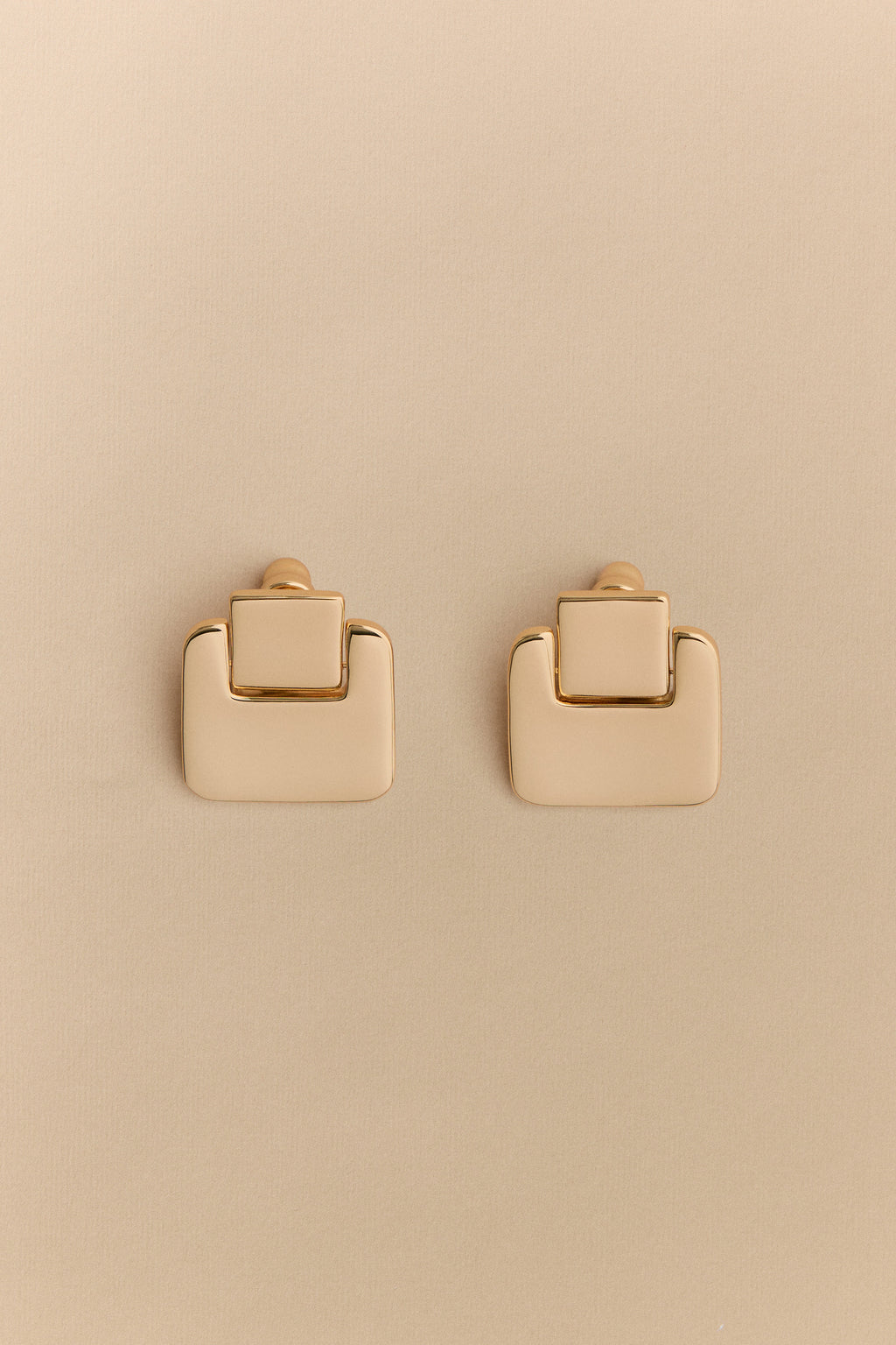 Thera Earring