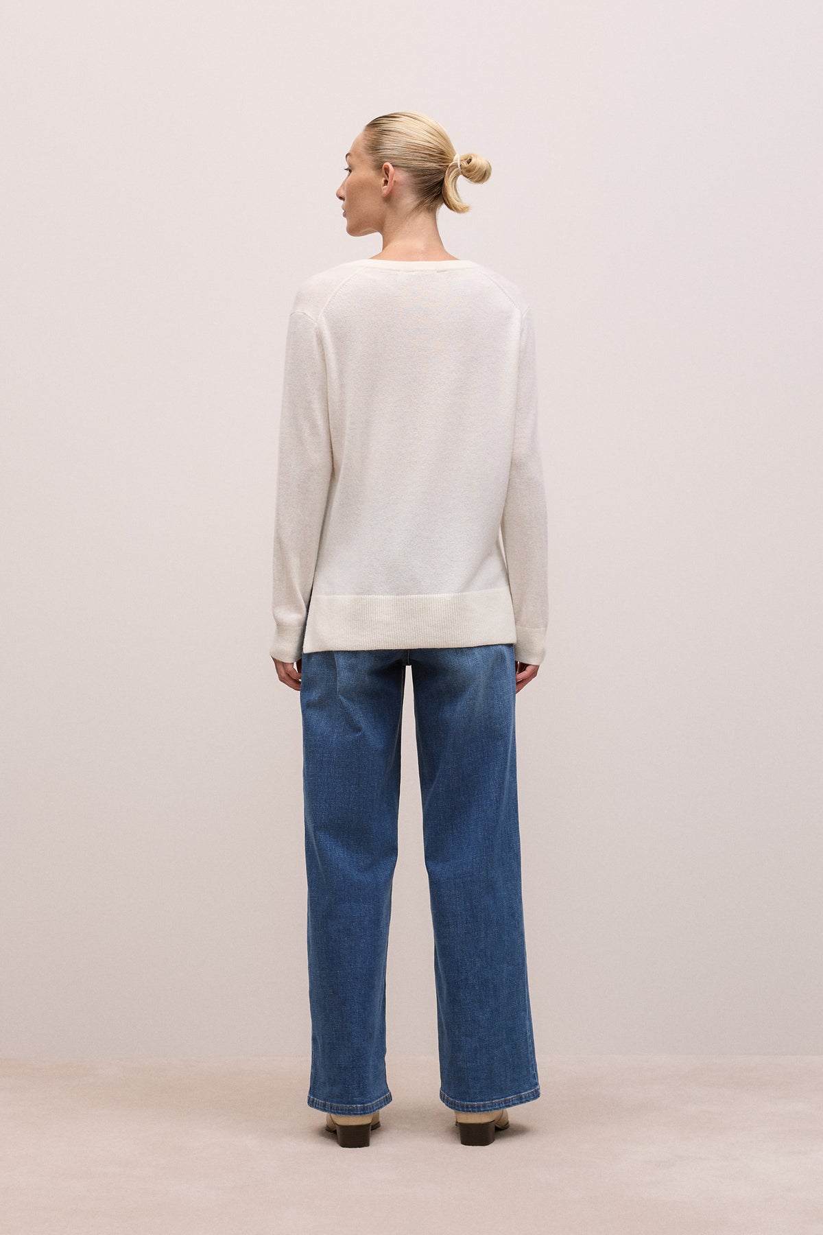 Cashmere Relaxed V-Neck