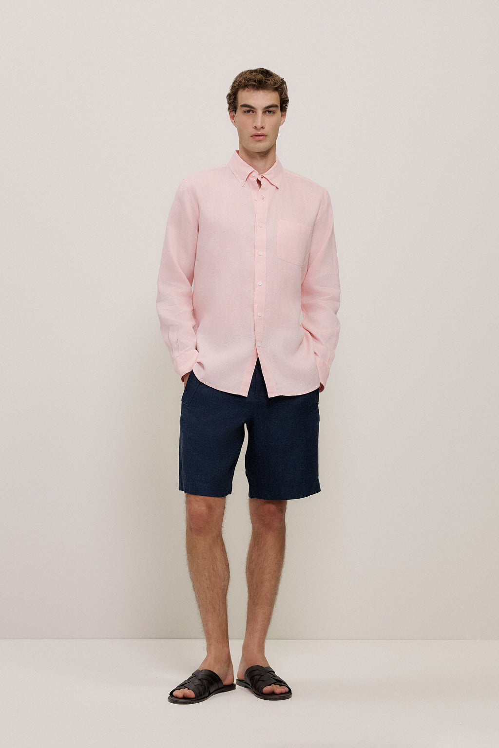 Yarn Dyed Linen Relaxed Short