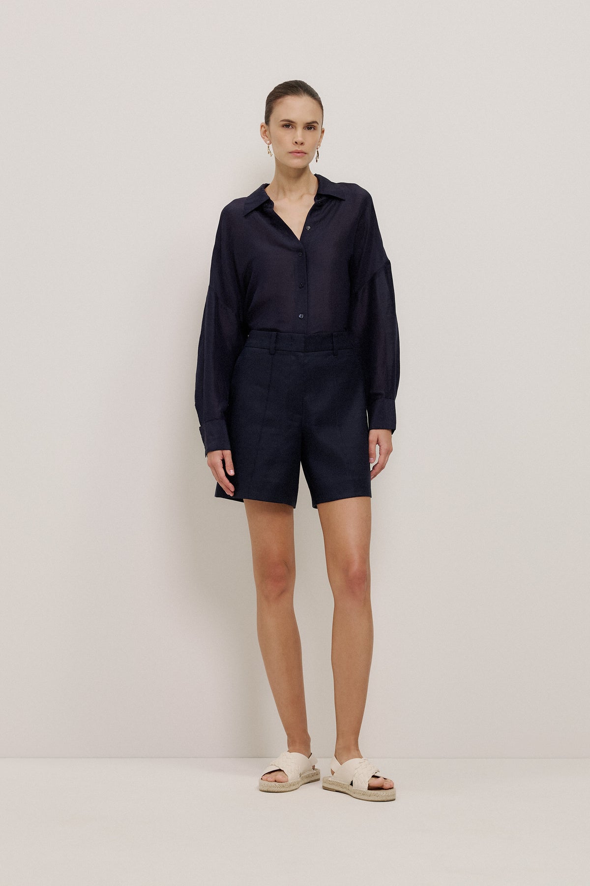 Stretch Linen Blend Short